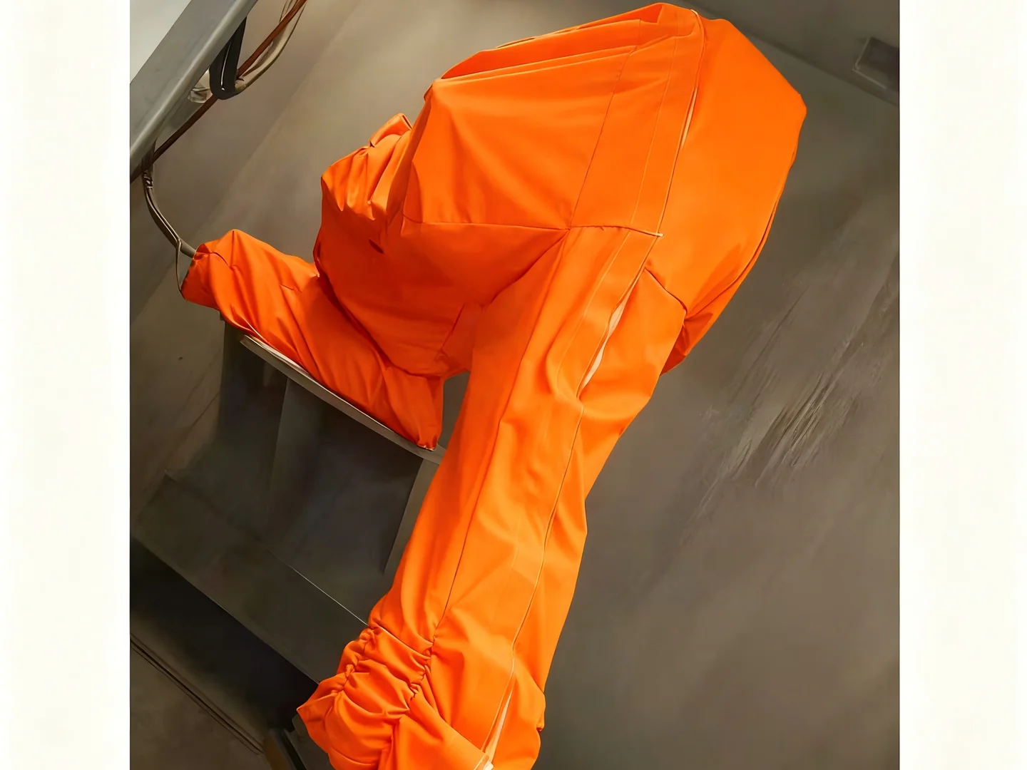 广州喷涂机器人防护服安装复查参考